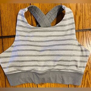 Athleta Stripe Deep Breath Bralette, size small, graphite/white, removable cups